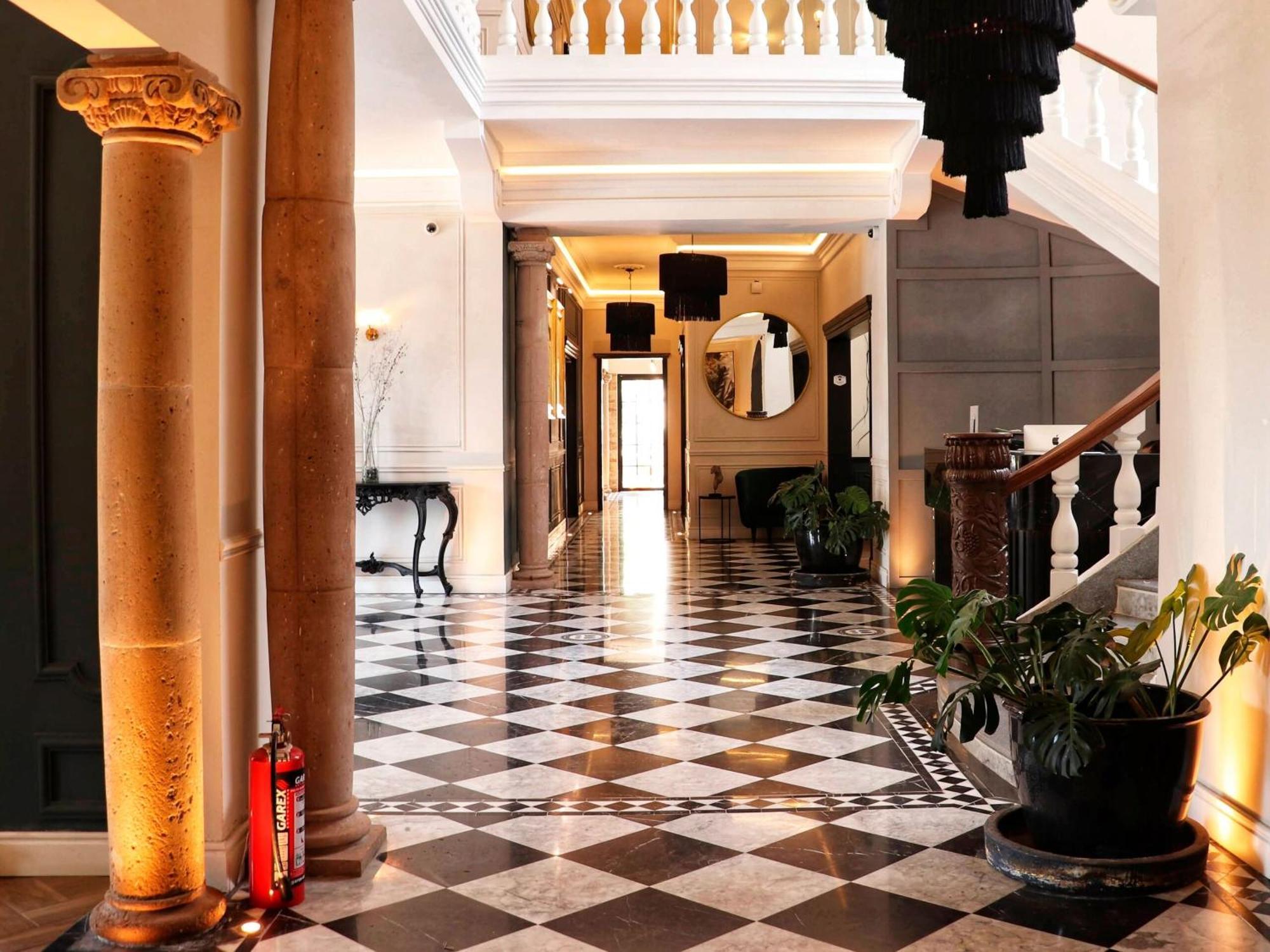 Hotel Mansion E Borbon León Esterno foto